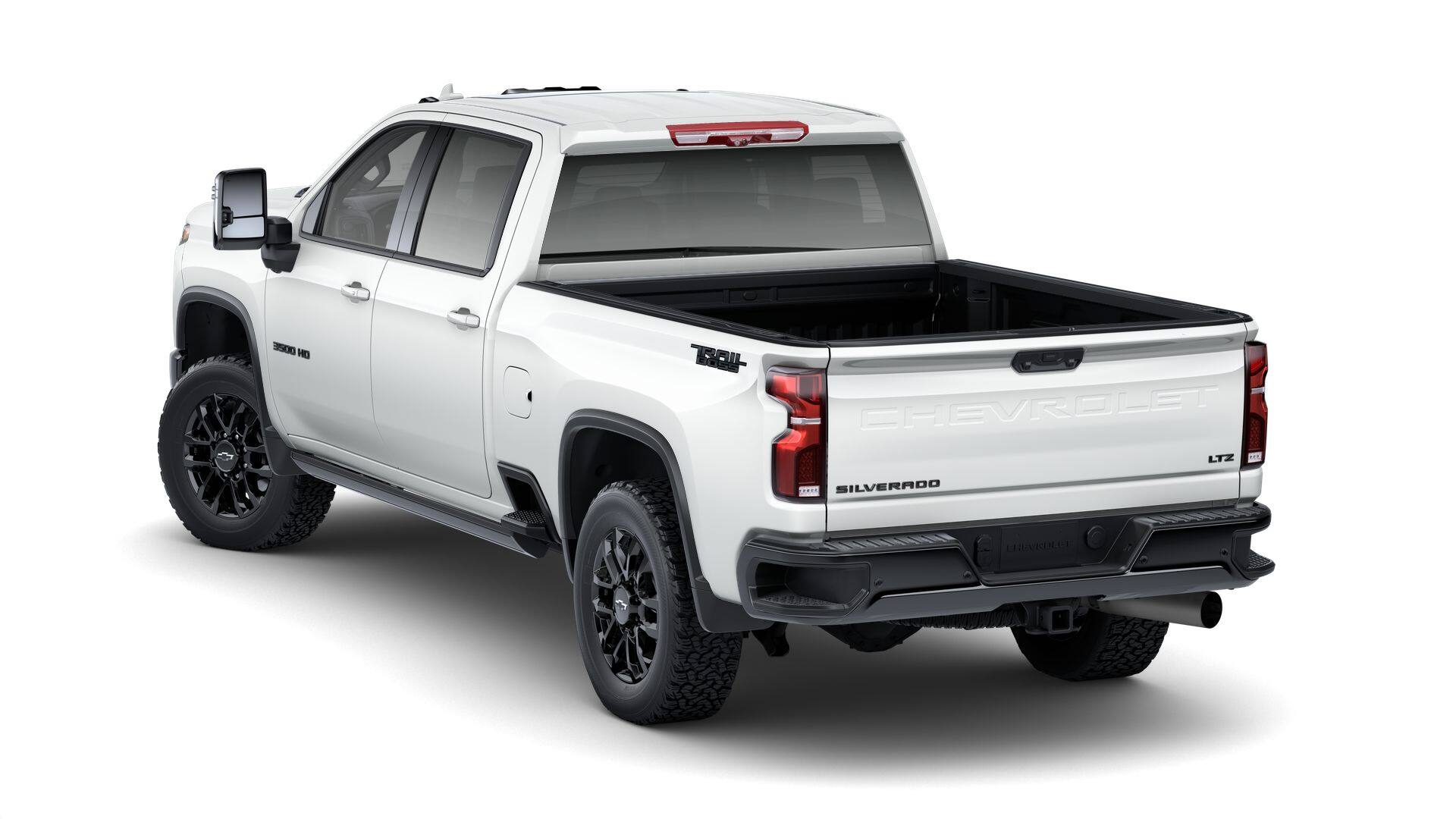 2025 Chevrolet Silverado 3500HD LTZ photo 3
