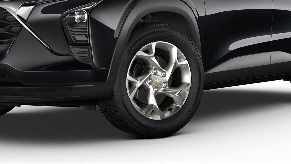 2025 Chevrolet Trax LS photo 6