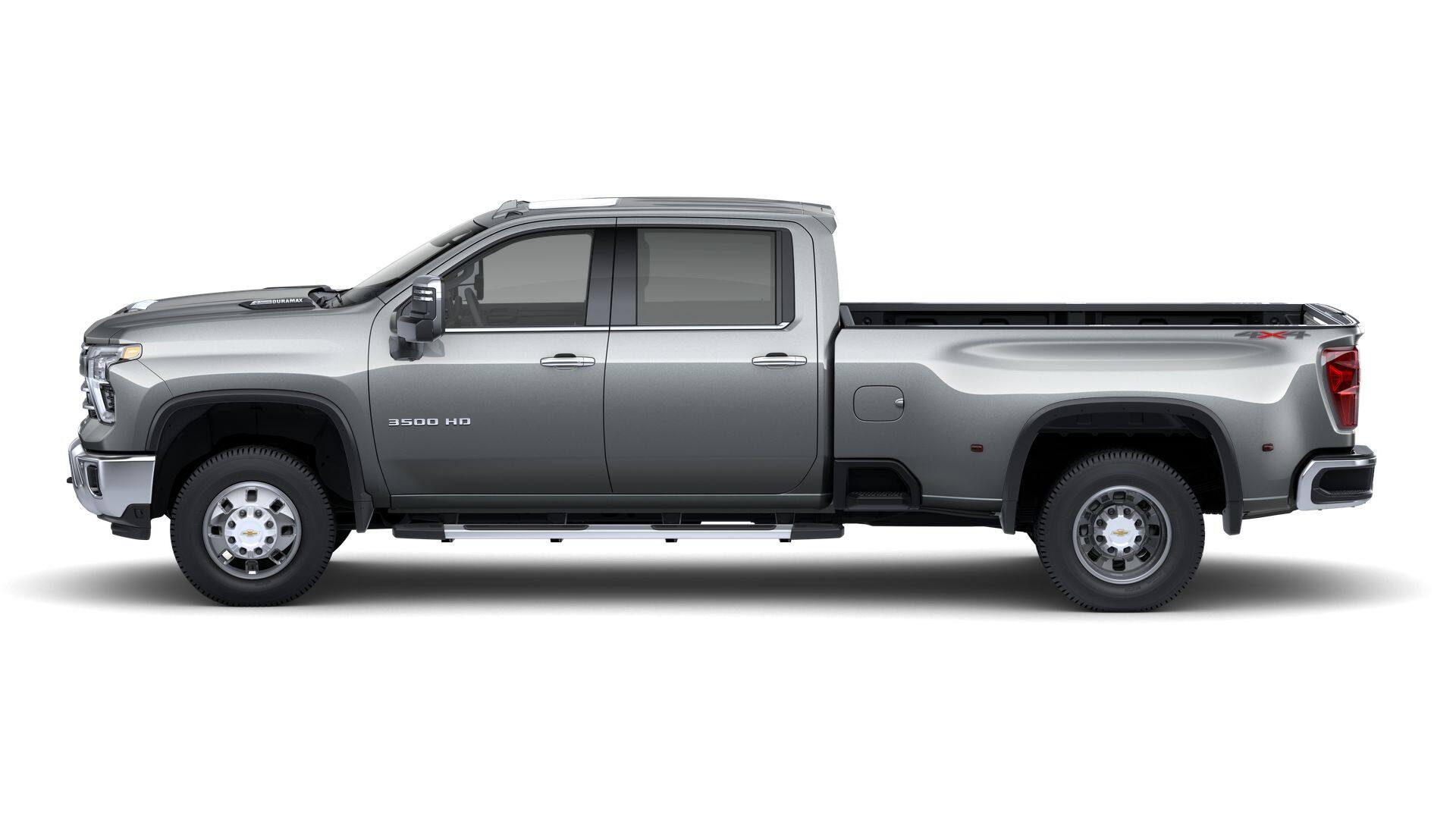 2025 Chevrolet Silverado 3500HD LTZ photo 4