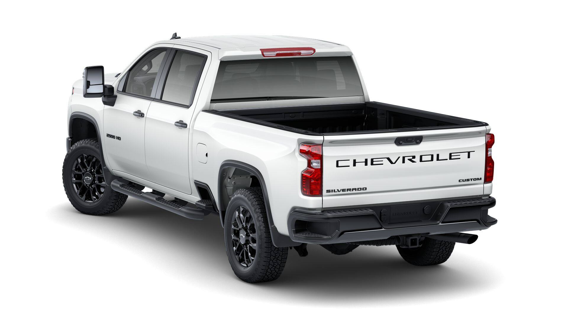 2025 Chevrolet Silverado 2500HD Custom photo 3