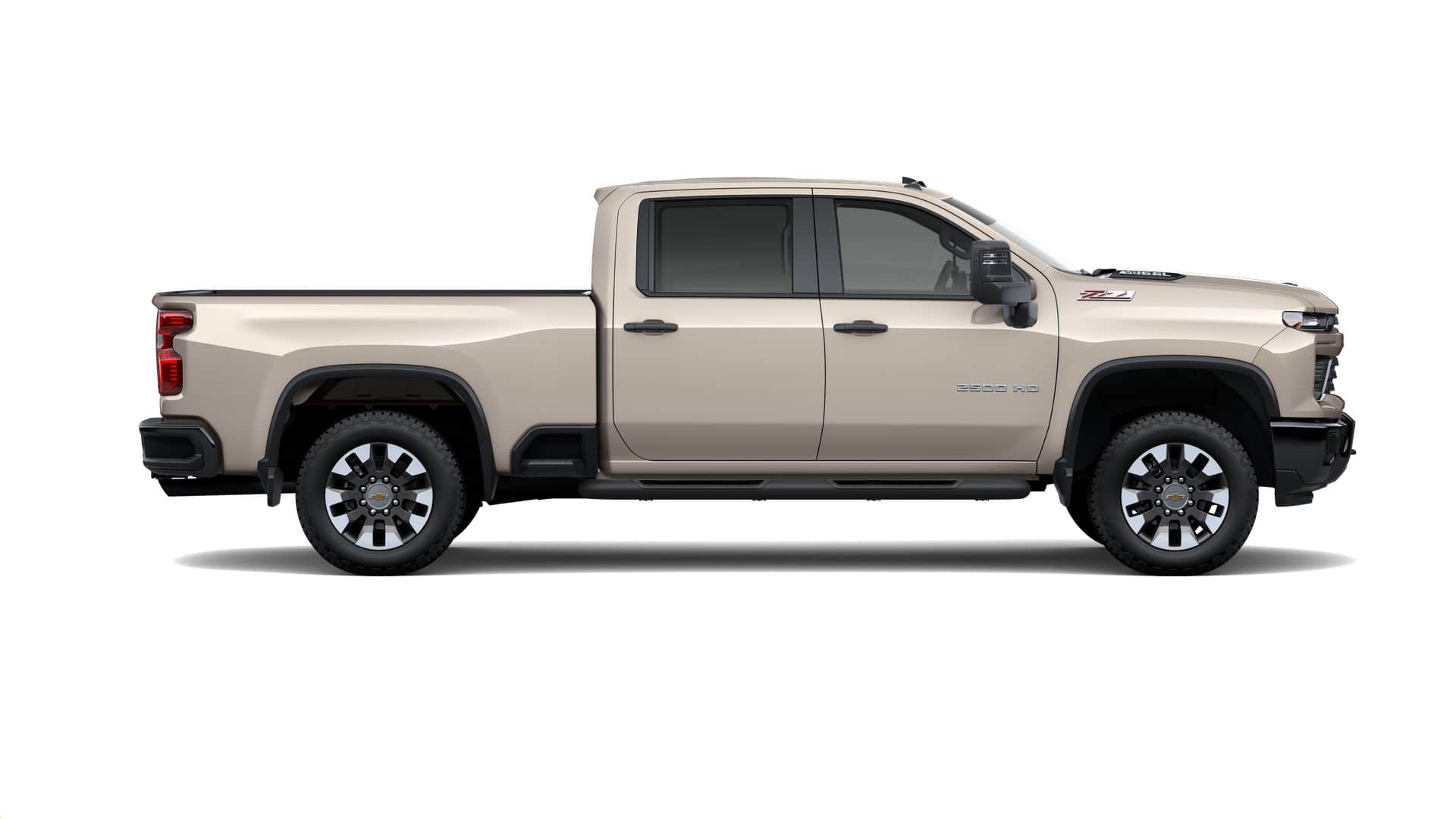 2026 Chevrolet Silverado 2500HD Custom photo 3