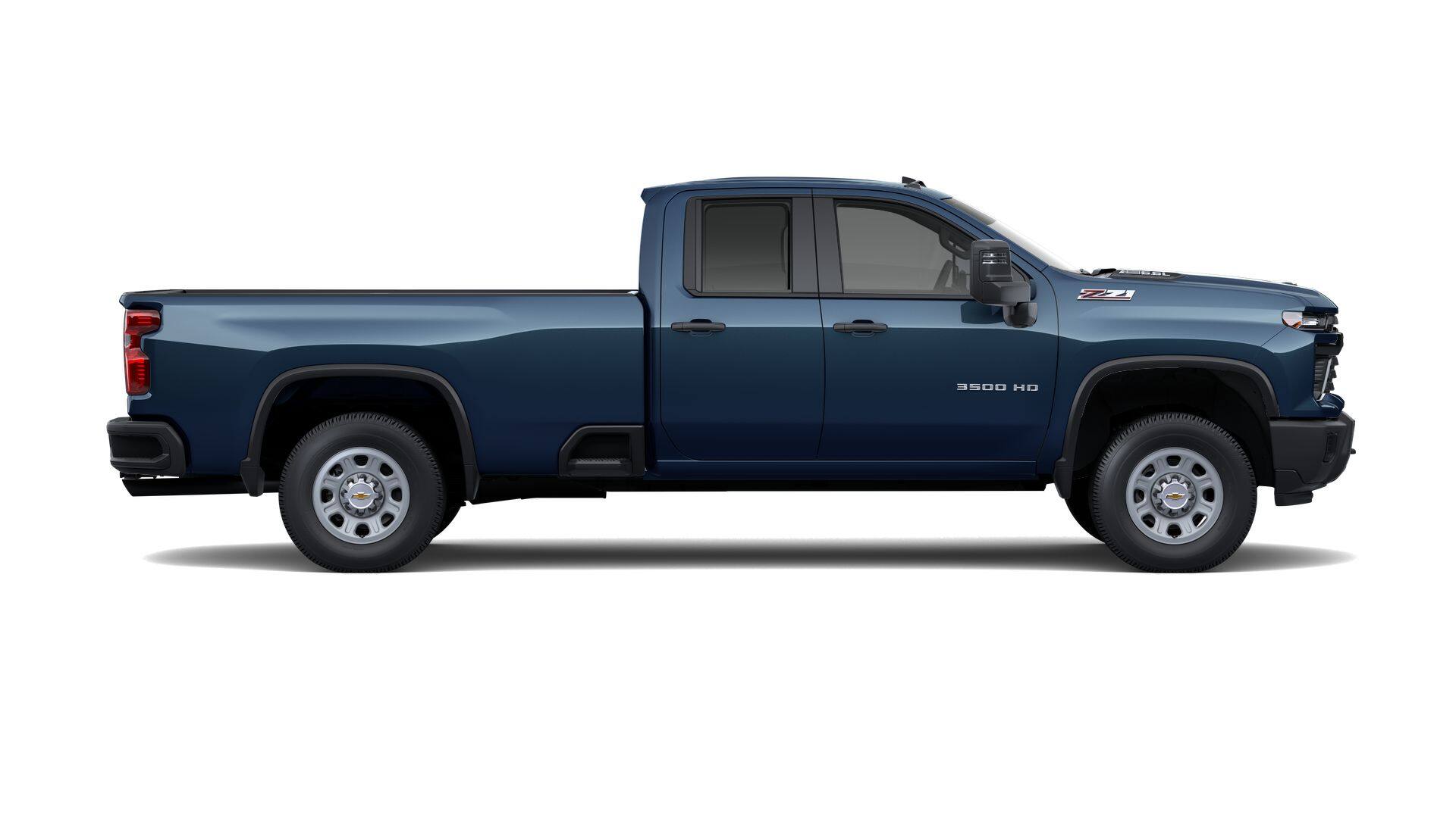 2026 Chevrolet Silverado 3500HD photo 3
