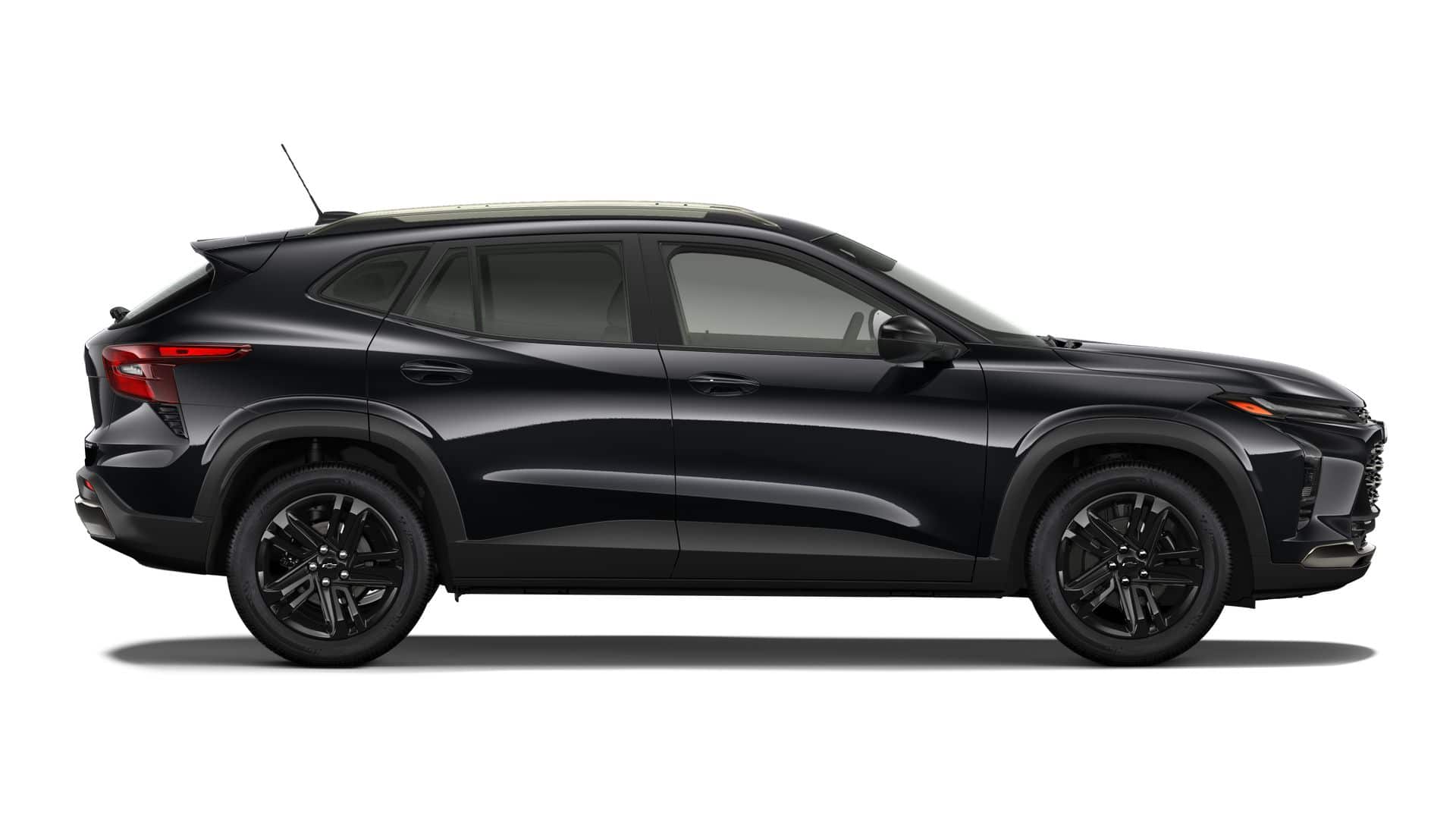 Thumbnail: 2026 Chevrolet Trax - 3