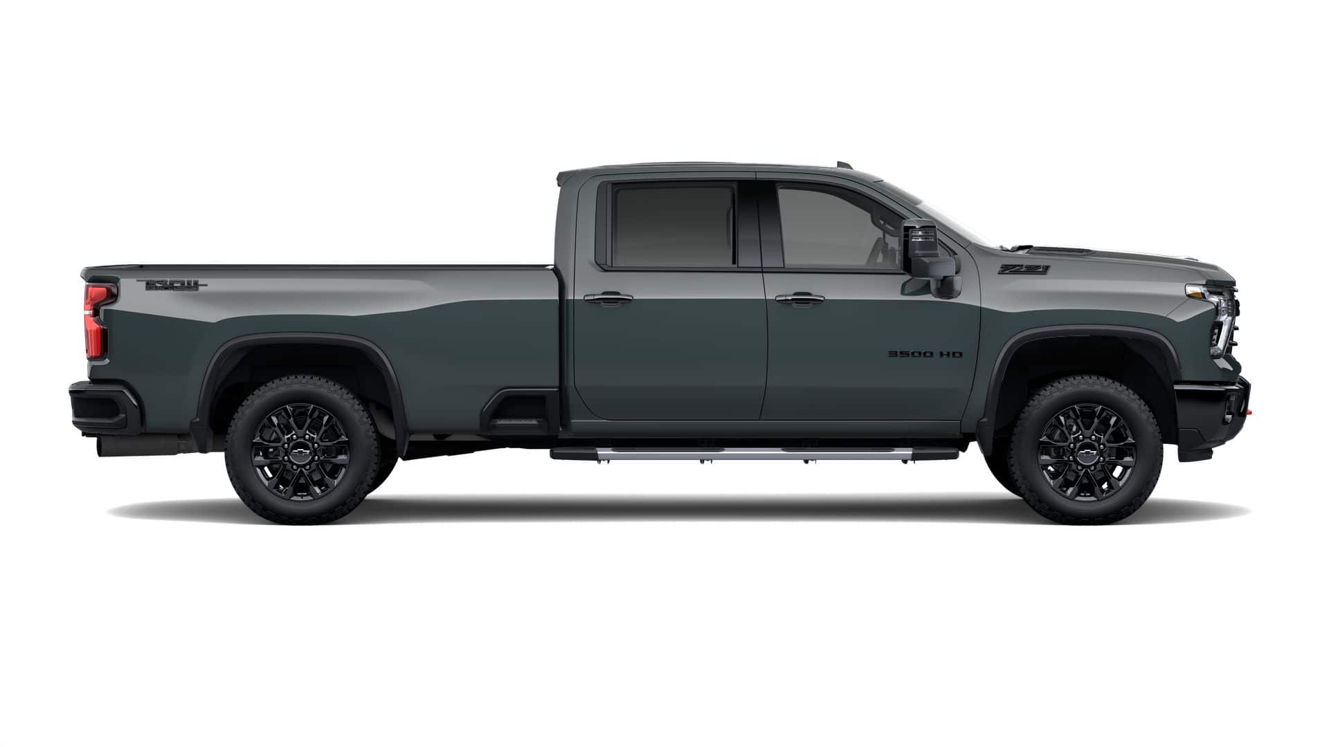 2026 Chevrolet Silverado 3500HD LTZ photo 3