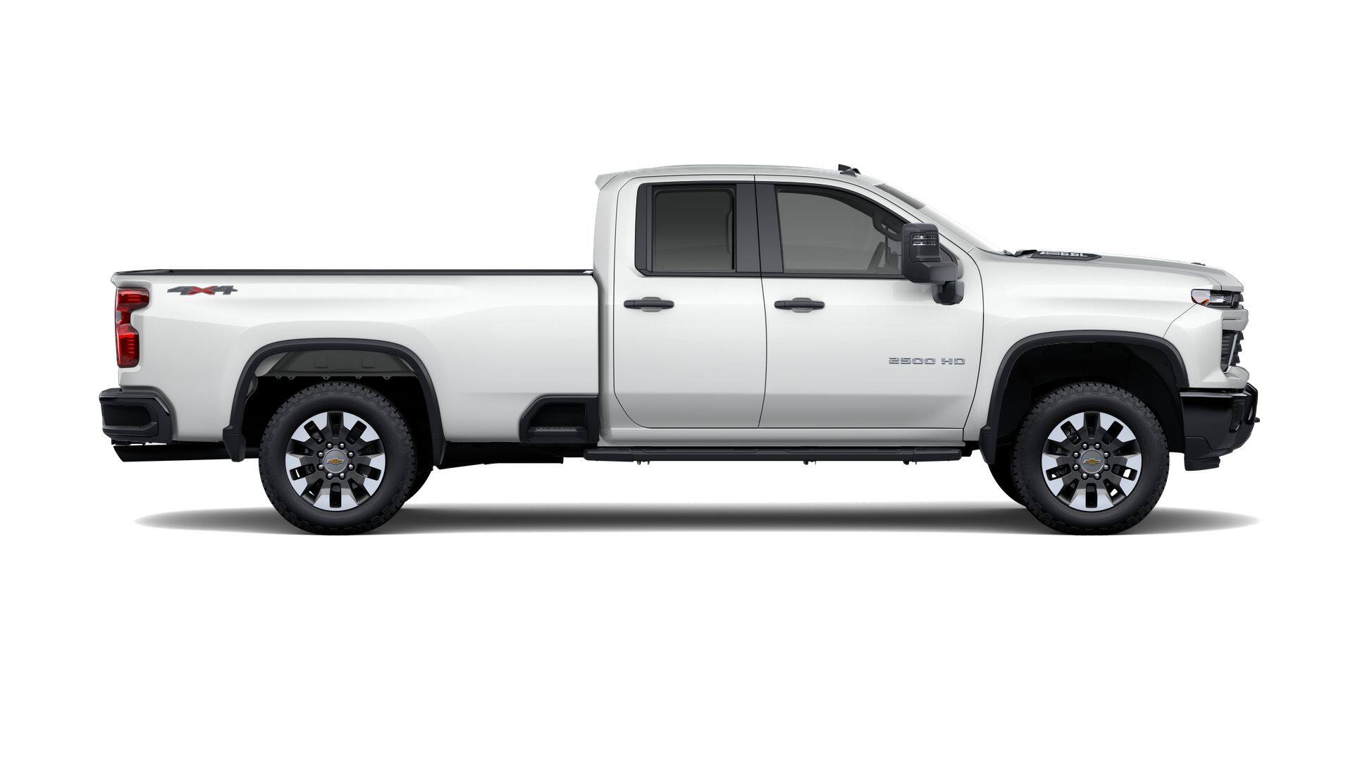 2026 Chevrolet Silverado 2500HD Custom photo 3