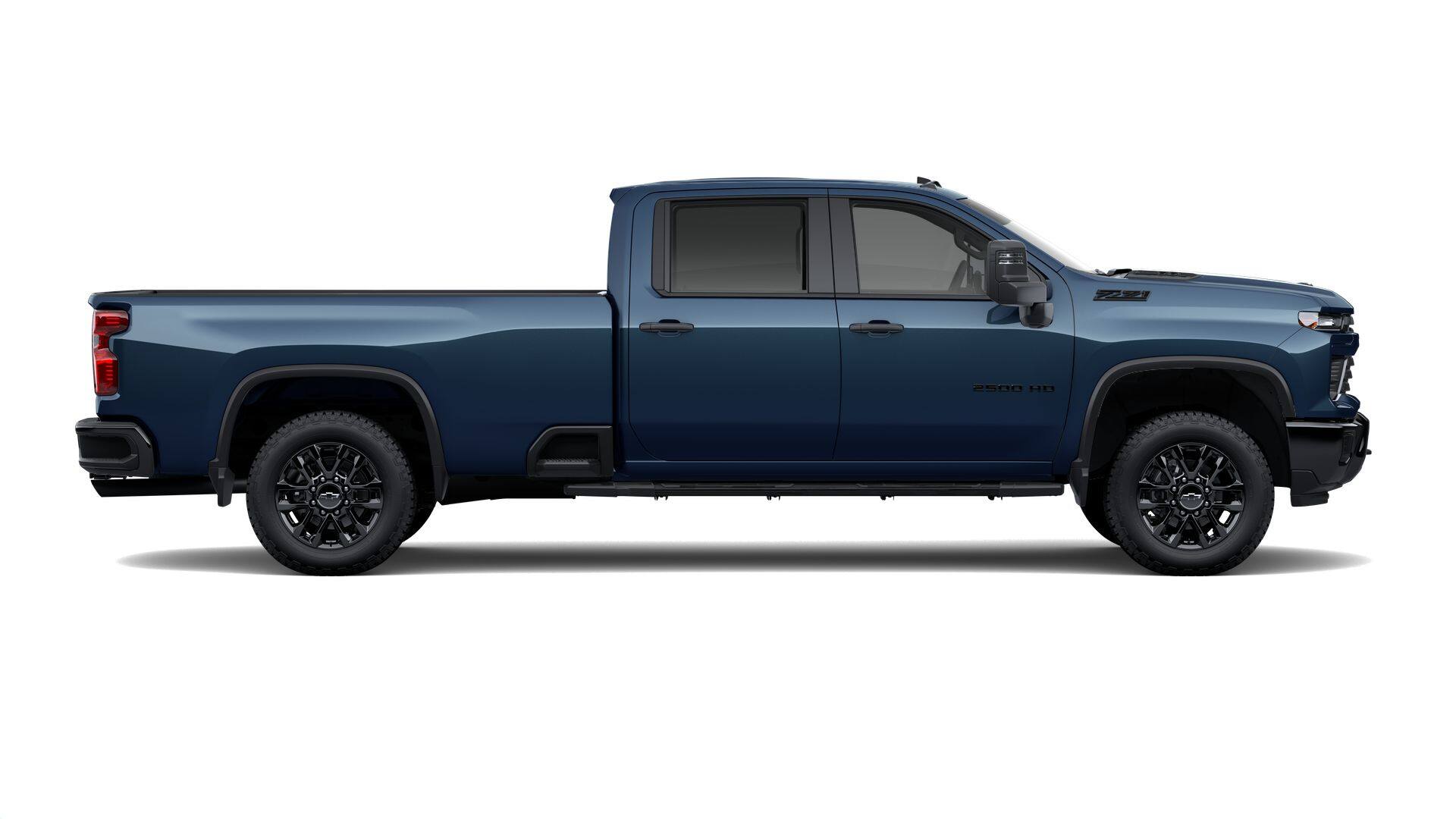2026 Chevrolet Silverado 2500HD Custom photo 3
