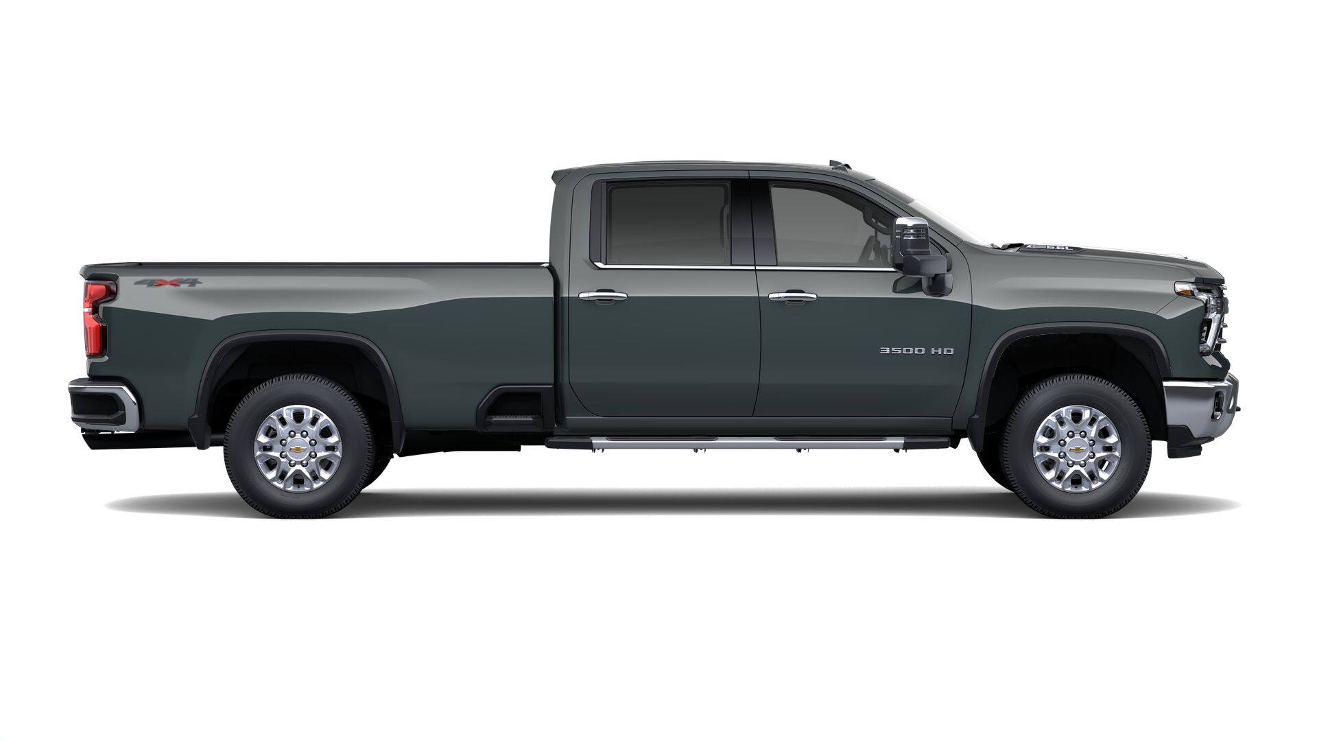 2026 Chevrolet Silverado 3500HD LTZ photo 3