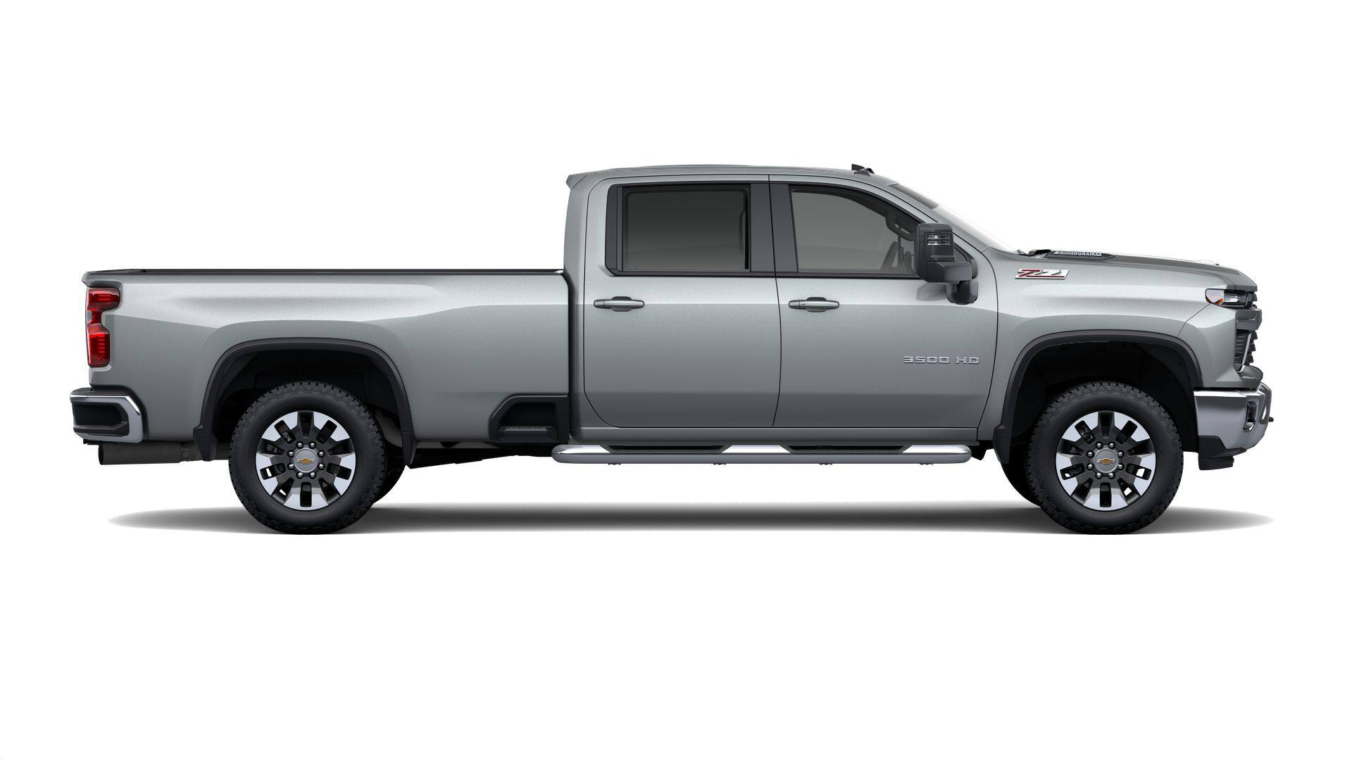2026 Chevrolet Silverado LT photo 3
