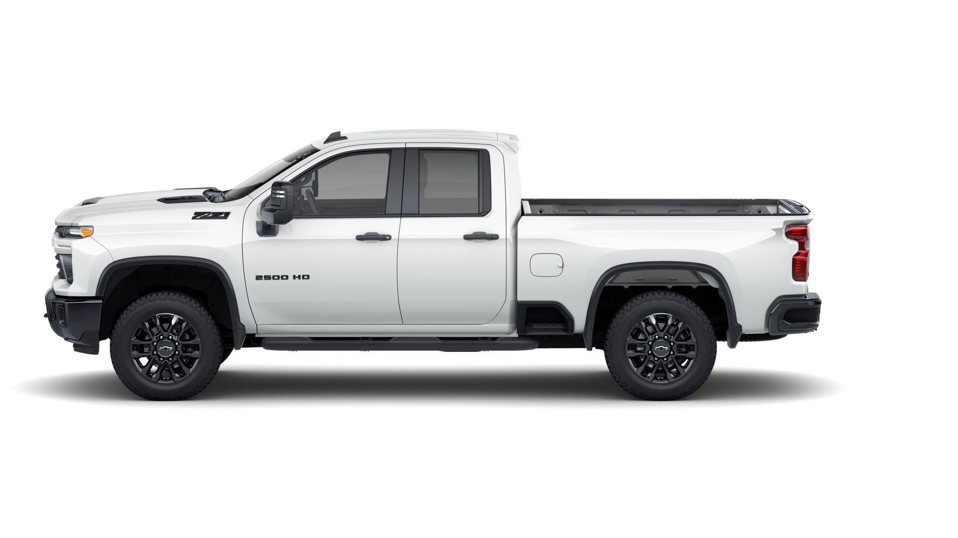 2025 Chevrolet Silverado 2500HD Custom photo 2