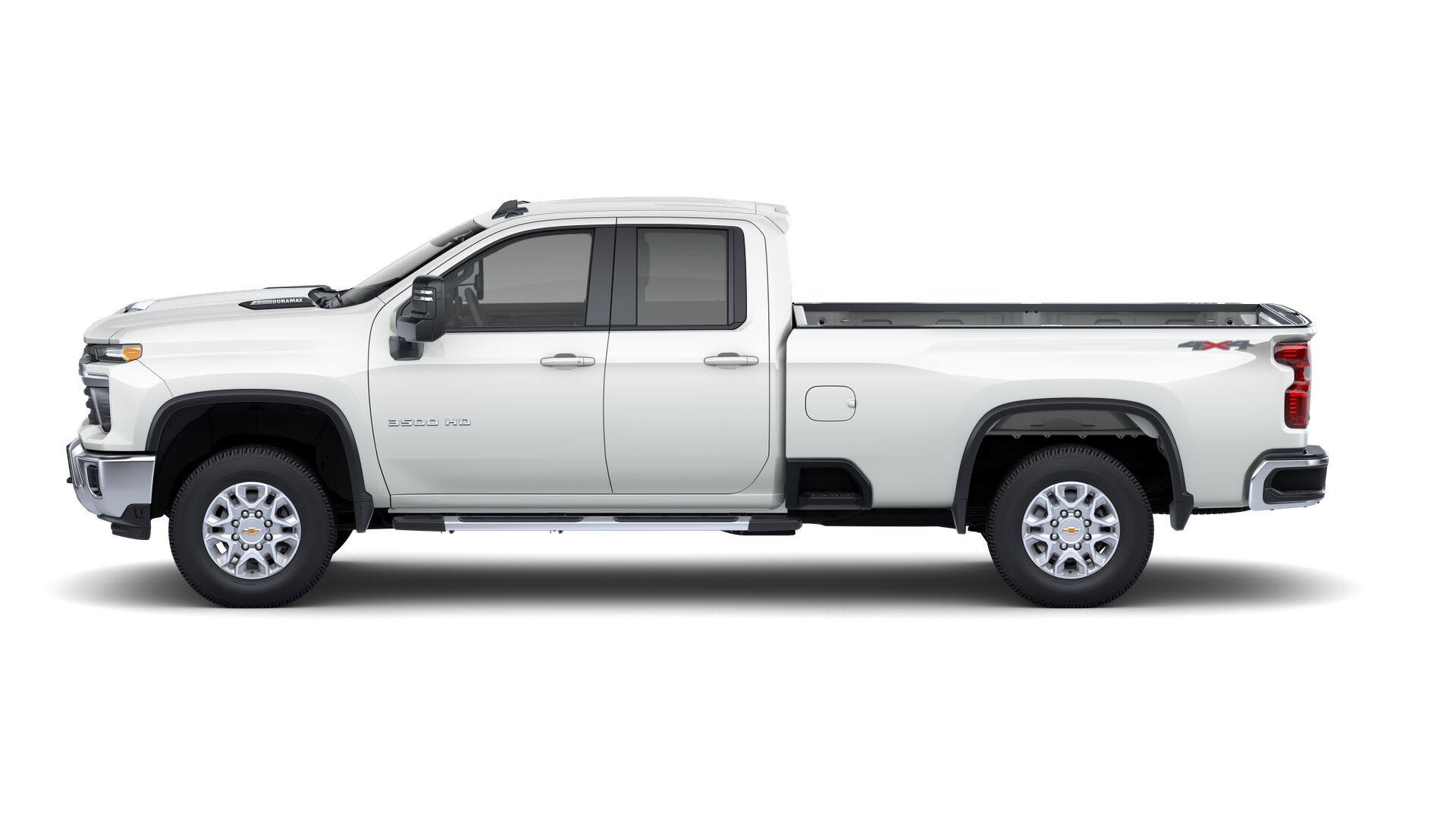 2025 Chevrolet Silverado 3500HD LT photo 2