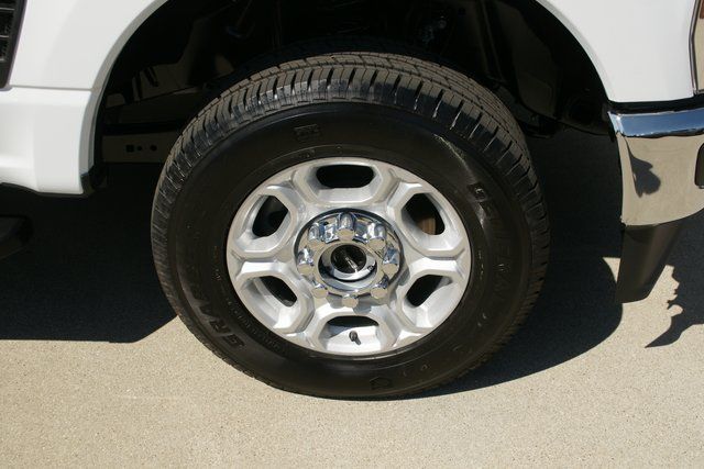 2026 Ford F-350 Super Duty XLT - Photo 8