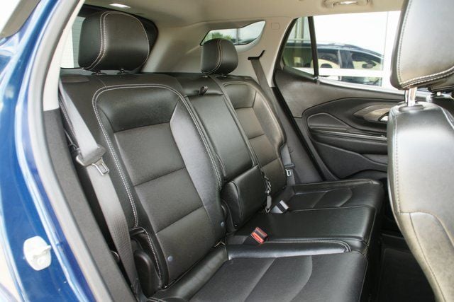 2023 GMC Terrain SLT - Photo 30