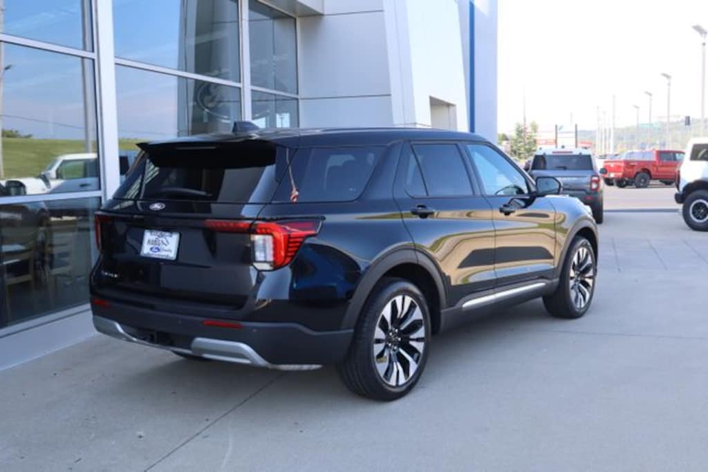 New 2027 Ford Explorer Platinum SUV