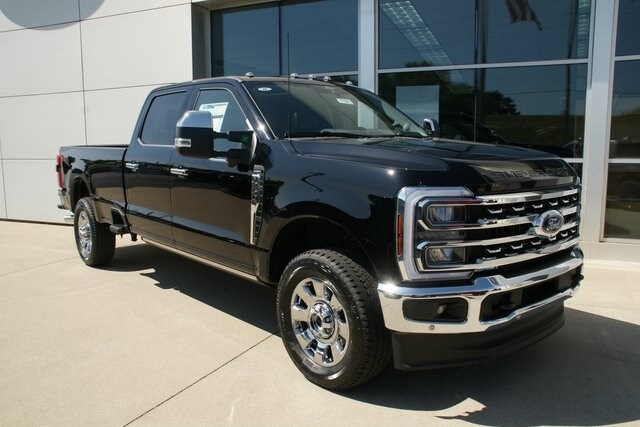 2026 Ford F-250 photo 2
