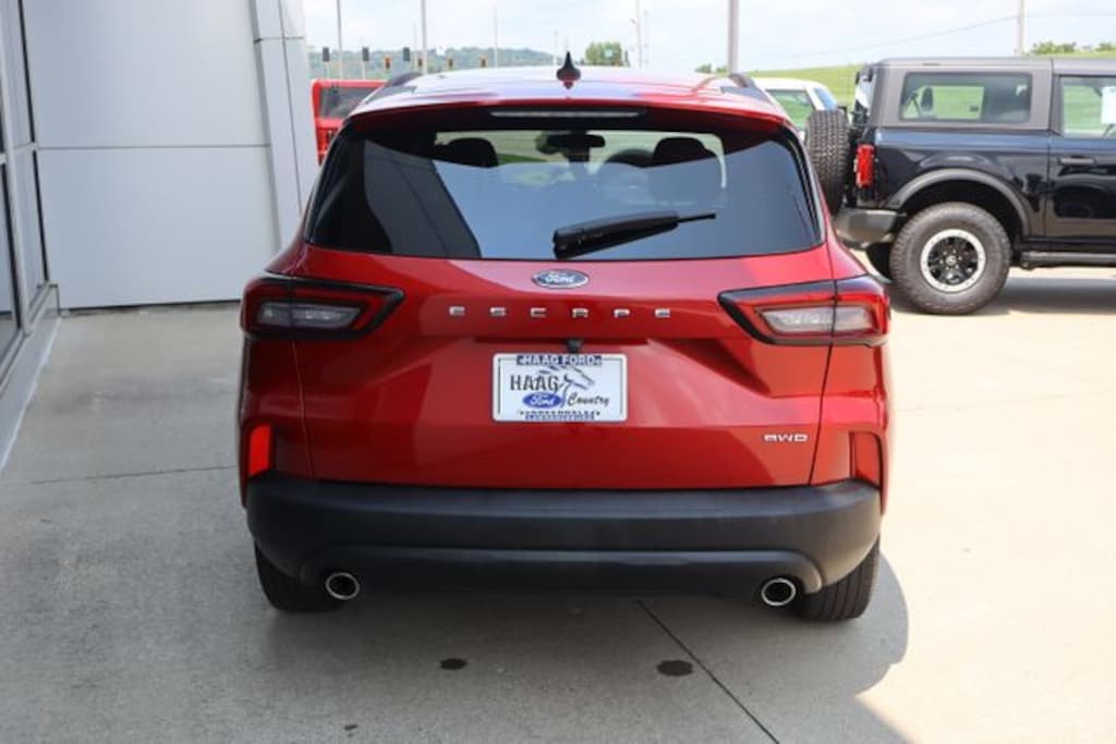 Certified 2025 Ford Escape ST-Line Select SUV
