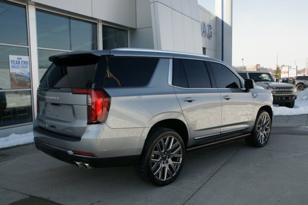 Used 2025 GMC Yukon Denali Ultimate SUV