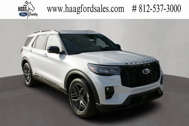 2026 Ford Explorer ST-LINE's photo