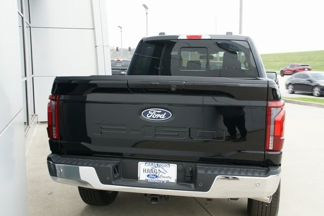 2025 Ford F-150 Lariat photo 3