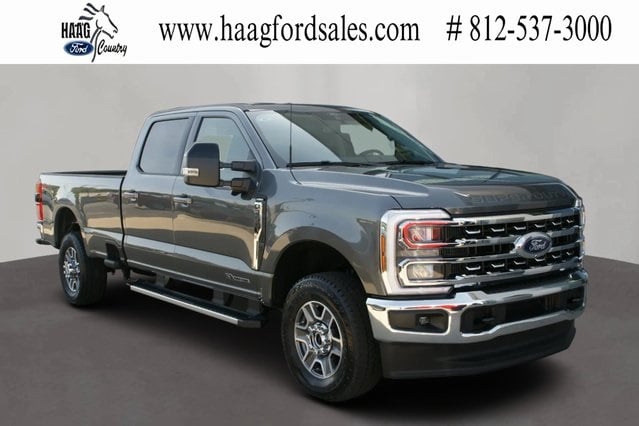 2026 Ford F-350 Super Duty Lariat's photo
