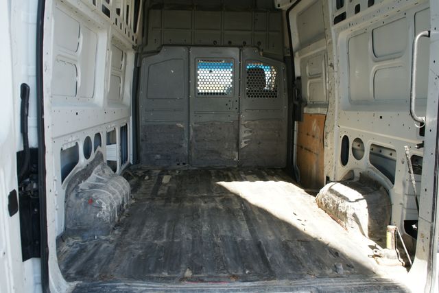 2018 Nissan NV Cargo S - Photo 23
