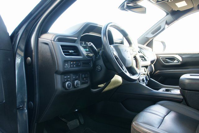 2022 Chevrolet Suburban RST - Photo 15