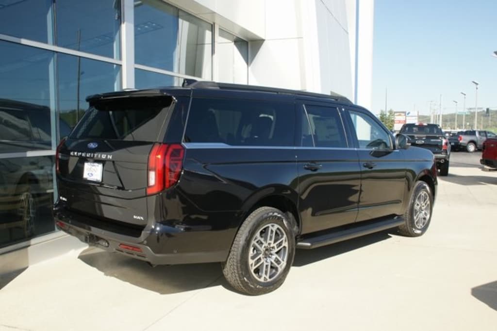 New 2025 Ford Expedition Max Active SUV