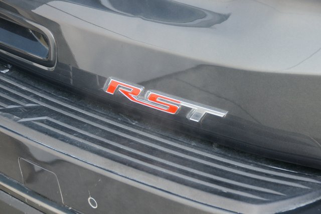 2022 Chevrolet Suburban RST - Photo 9