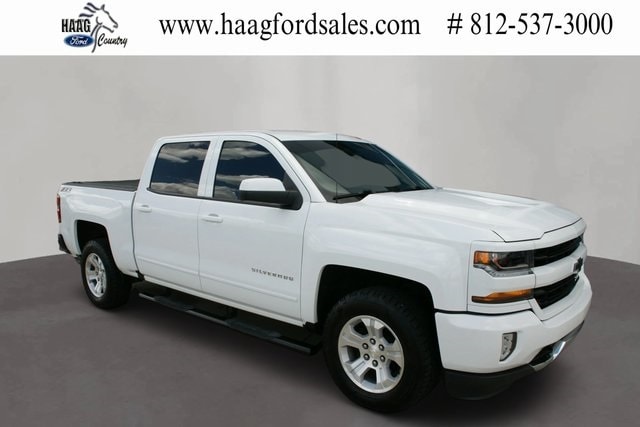 Used 2018 Chevrolet Silverado 1500 LT Z71 with VIN 3GCUKREC5JG627065 for sale in Greendale, IN