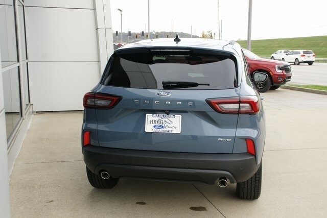 2026 Ford Escape ST-Line Select photo 4