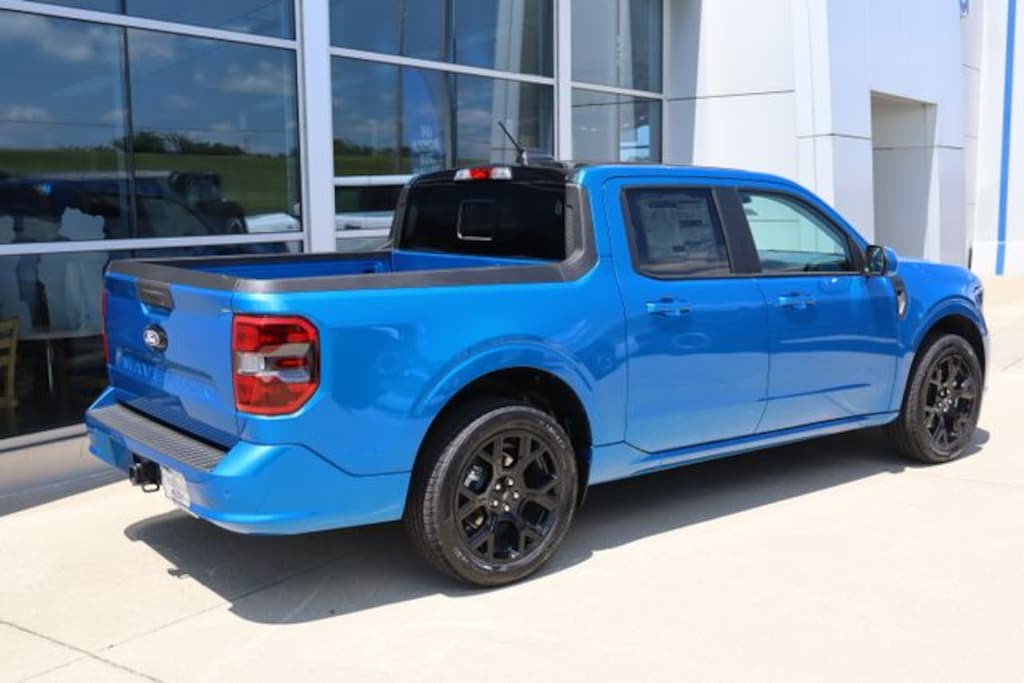 New 2026 Ford Maverick Lobo Standard Truck
