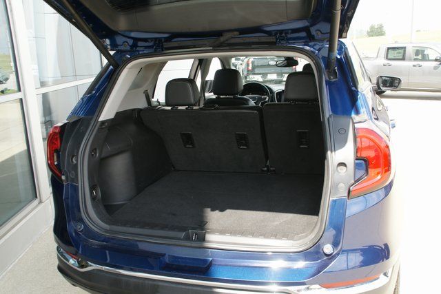 2023 GMC Terrain SLT - Photo 26