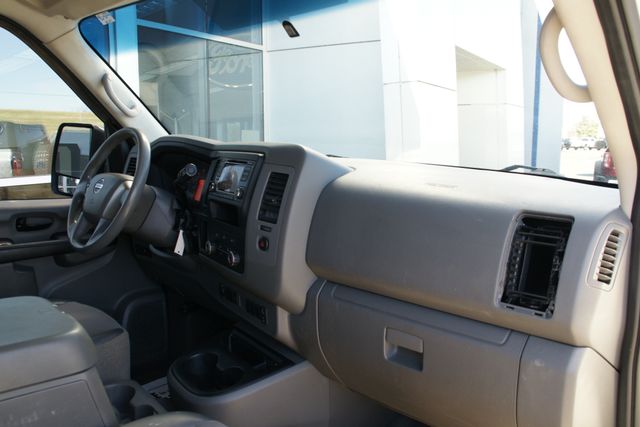 2018 Nissan NV Cargo S - Photo 21