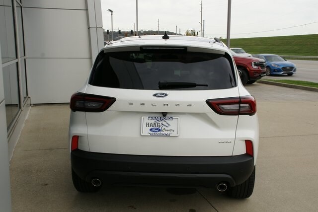 2026 Ford Escape ST-Line Select photo 4