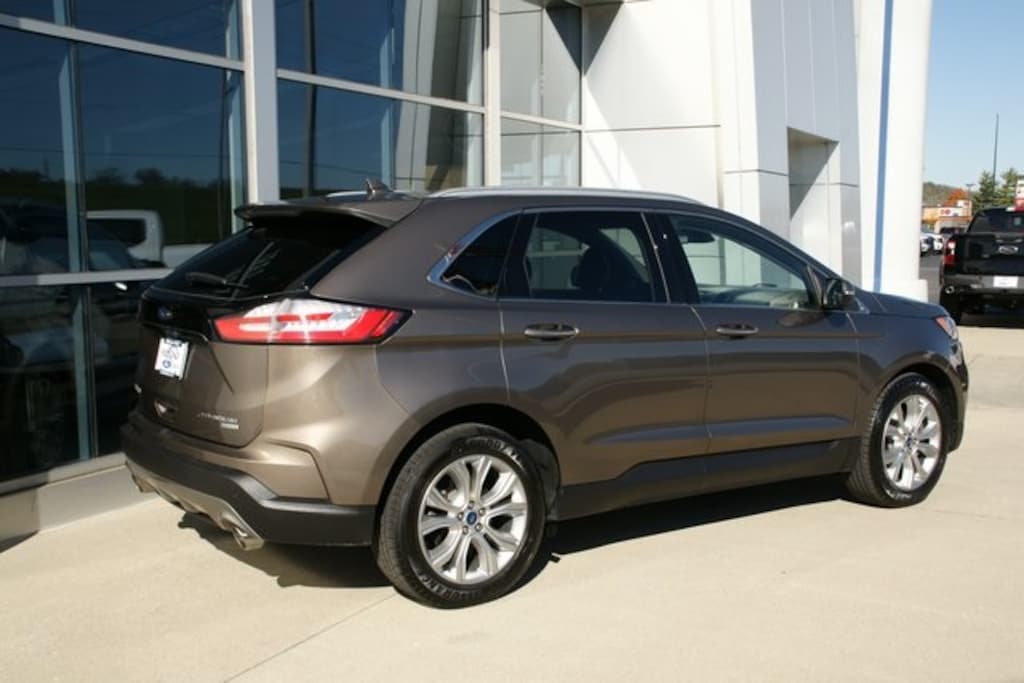 Used 2019 Ford Edge Titanium SUV