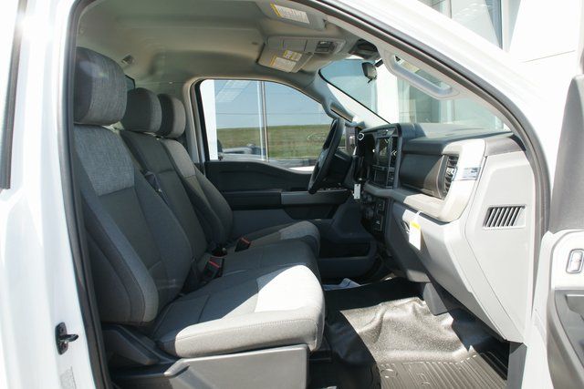2026 Ford F-350 Super Duty XLT - Photo 28
