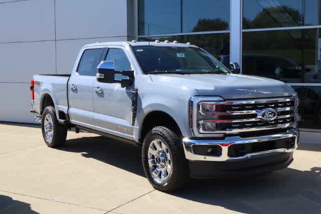New 2027 Ford F-350SD Lariat Truck