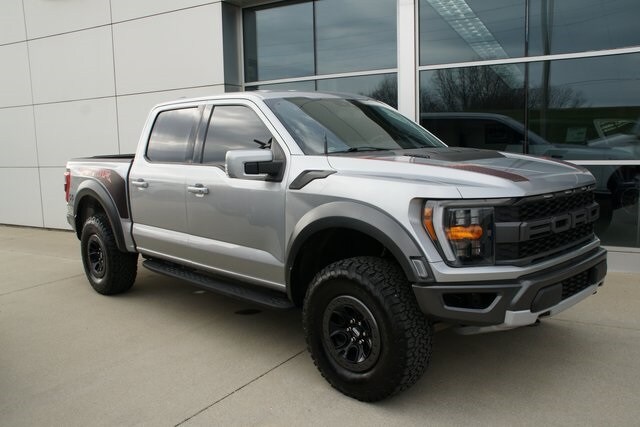 2021 Ford F-150 Raptor photo 2