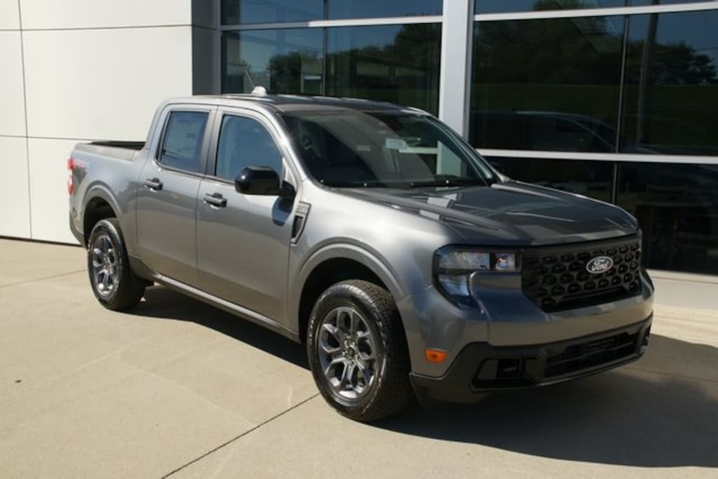 New 2025 Ford Maverick XLT Truck