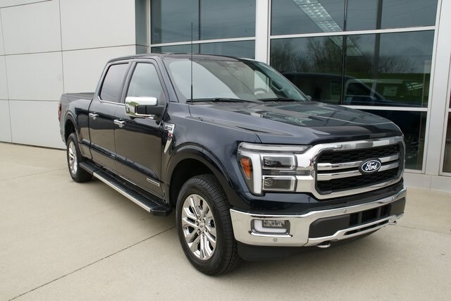 2024 Ford F-150 Lariat photo 2