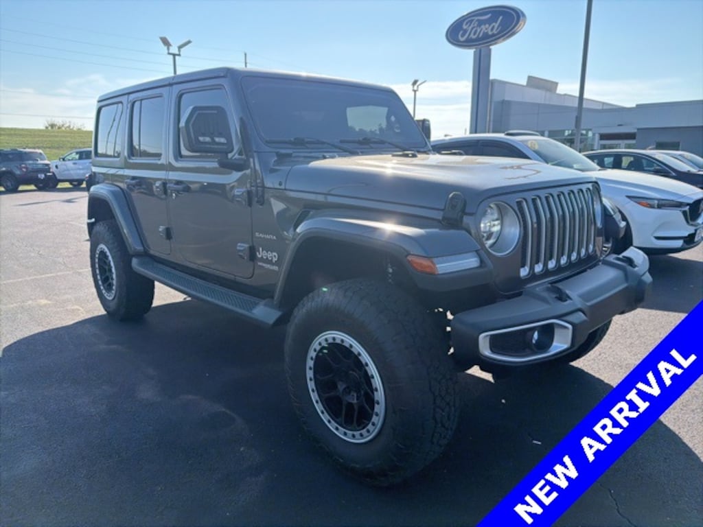 Used 2018 Jeep Wrangler Unlimited Sahara SUV