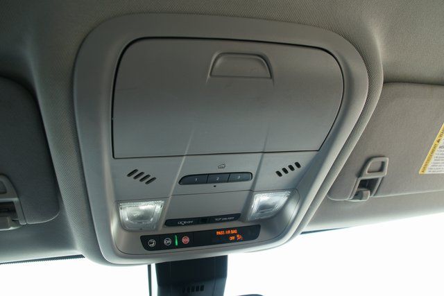 2023 GMC Terrain SLT - Photo 19