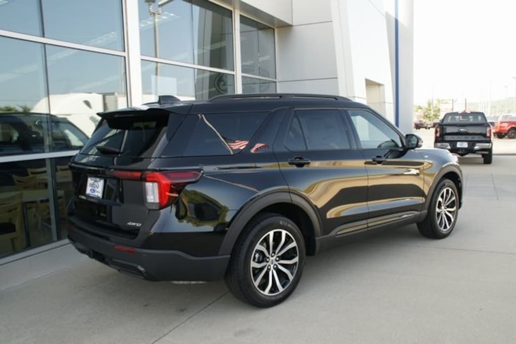 New 2025 Ford Explorer ST-Line SUV
