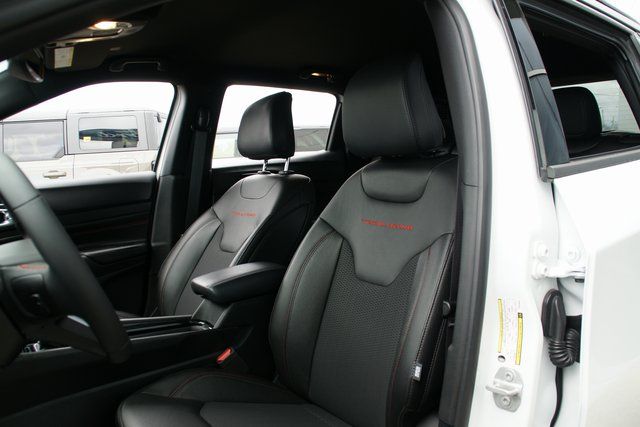 2025 Jeep Compass Trailhawk - Photo 15
