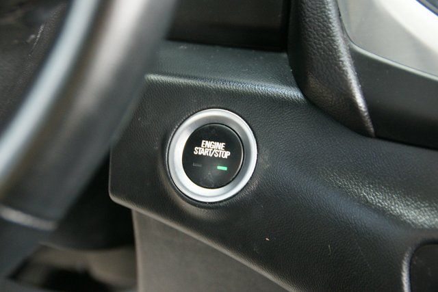 2023 GMC Terrain SLT - Photo 17