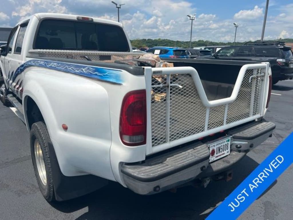 Used 2006 Ford F-350SD Truck