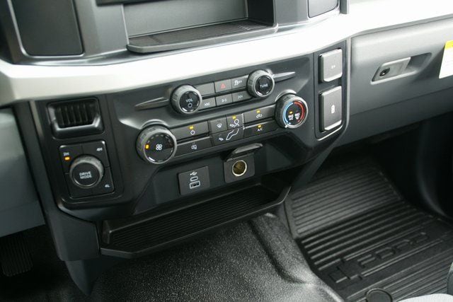 2026 Ford F-250 Super Duty XL - Photo 25