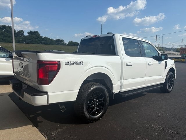 2025 Ford F-150 XLT photo 4