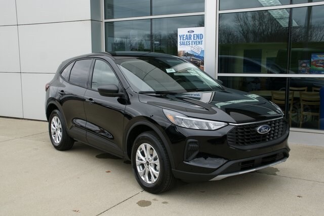 2026 Ford Escape Active photo 2