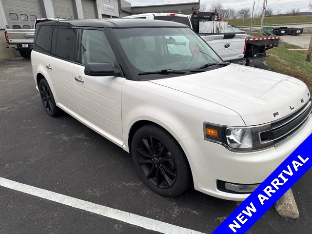 2019 Ford Flex SEL's photo