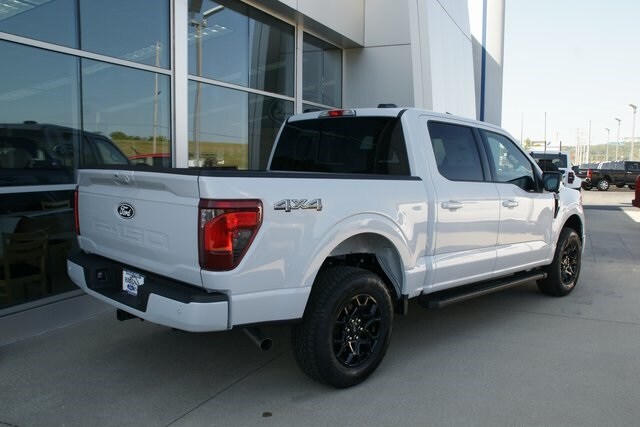 2025 Ford F-150 XLT photo 3